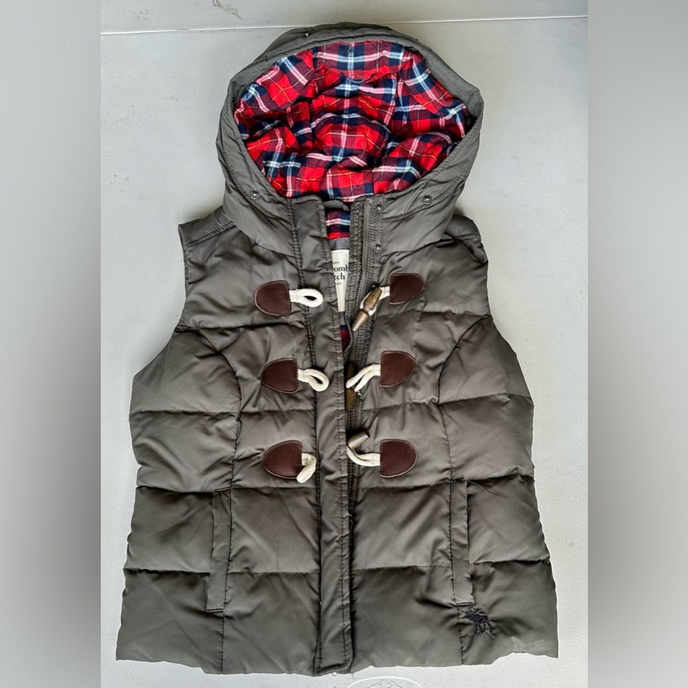 Women’s Puffer Vest